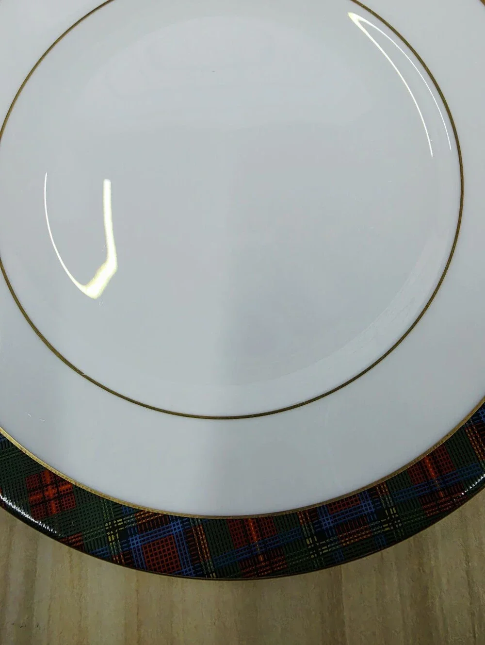 Wedgwood Ralph Lauren Highland Pattern Salad Plate Green Red Tartan Border